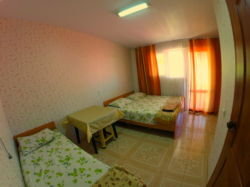 "У Веры" мини-гостиница в Феодосии - фото 3
