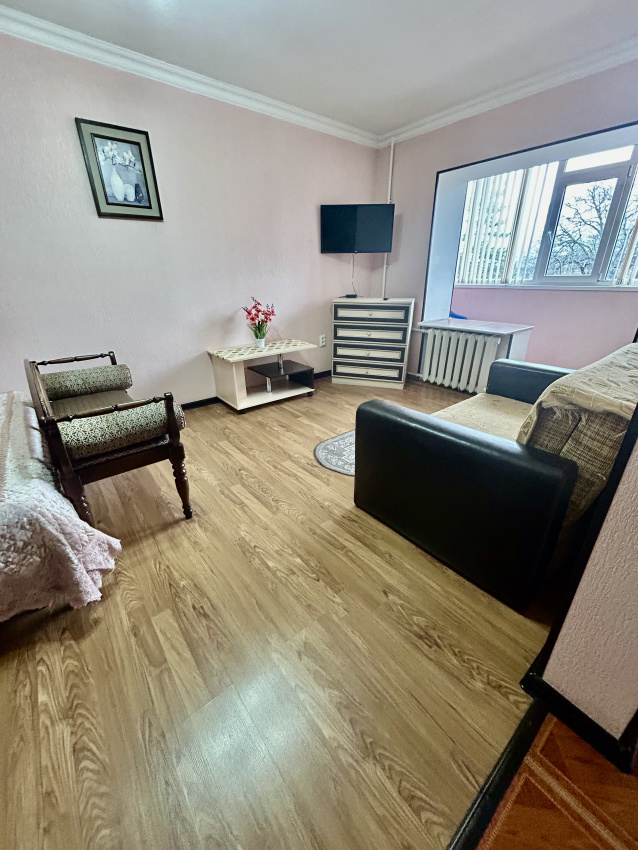 1-комнатная квартира Широкая 40 в Кисловодске - фото 1