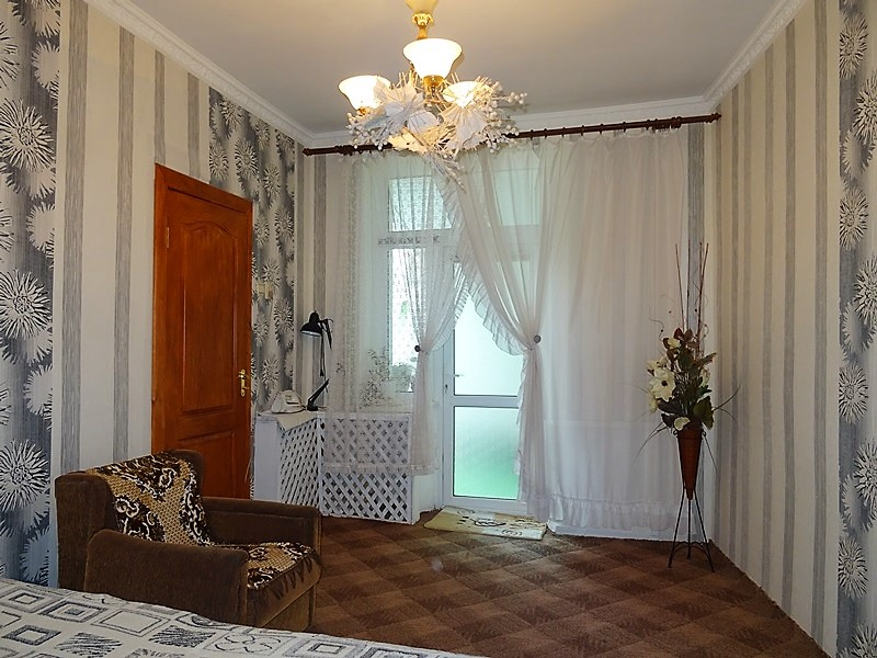 2х-комнатная квартира на земле Приморская 10 в Евпатории - фото 13