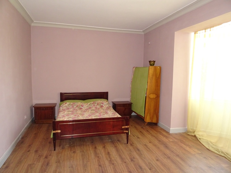 4х-комнатная квартира Курчатова 60 кв 32 в п. Агудзера (Сухум) - фото 11