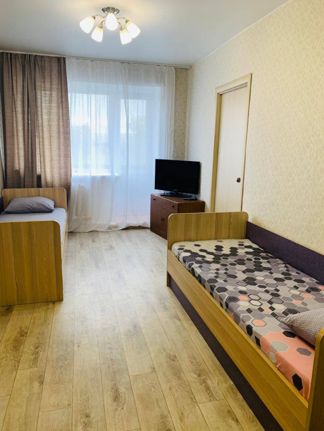 2х-комнатная квартира Волгоградская 23 в Кемерово - фото 3