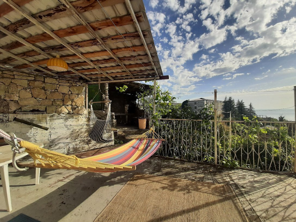 "Вилла Мимоза" гостевой дом в Сухуме - фото 1