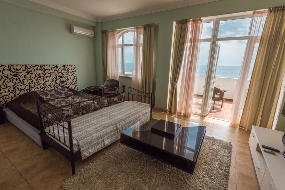 "Сон у моря" отель в Алупке - фото 9