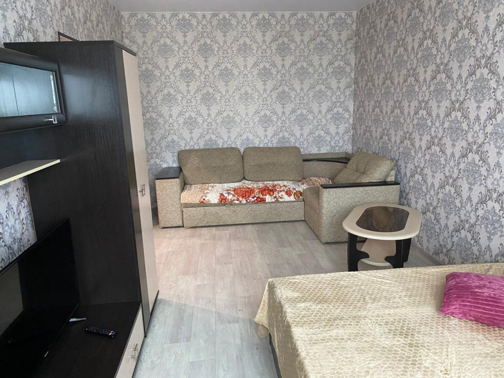 "Уютная со всеми удобствами" 1-комнатная квартира в Южно-Сахалинске - фото 2