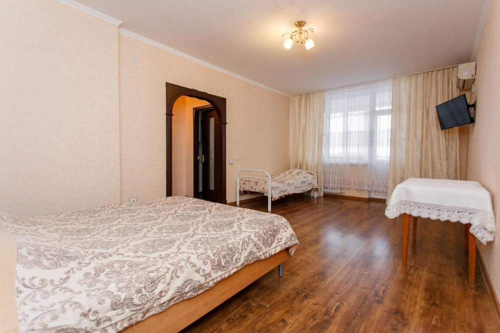 "ЖК Солнечный" 1-комнатная квартира в Витязево - фото 1