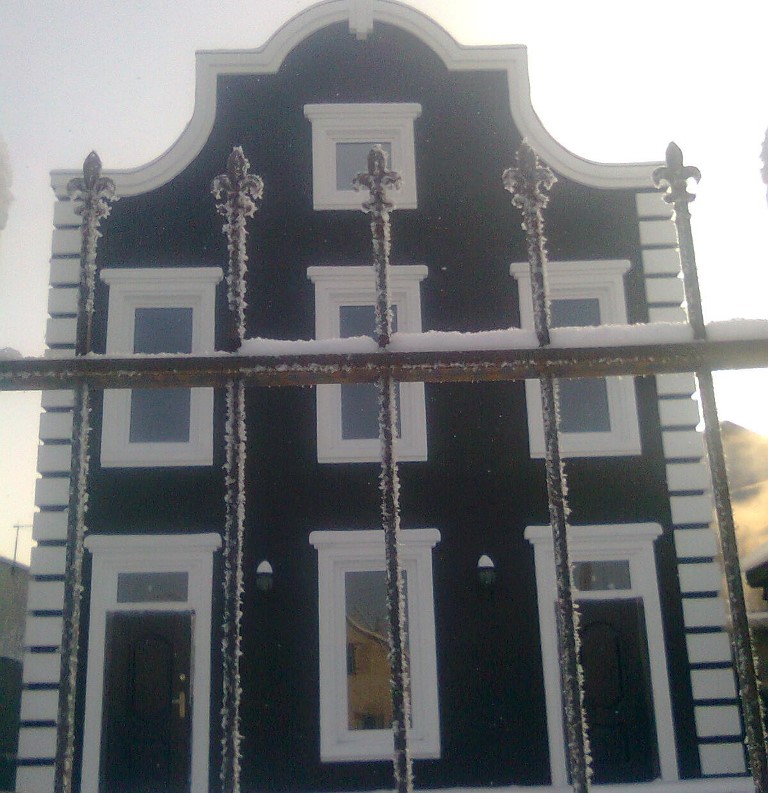 "Комильфо" гостиница в Оренбурге - фото 1