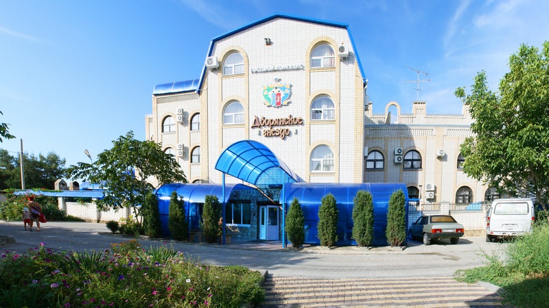 "Дворянское Гнездо" гостиница в Витязево - фото 2