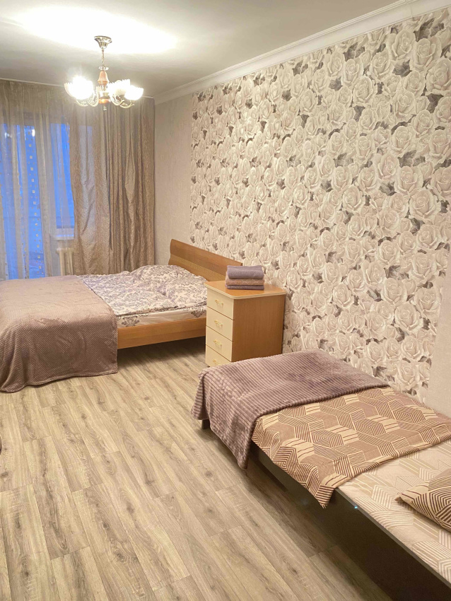 3х-комнатная квартира Ленина 136 в Кемерово - фото 2