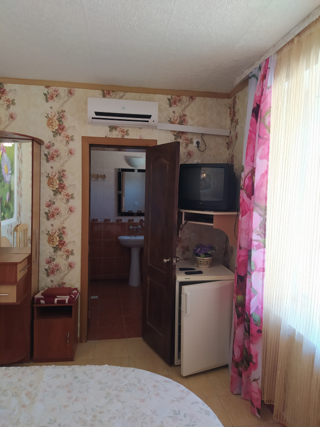 "На Чкалова" мини-гостиница в п. Заозерное (Евпатория) - фото 9