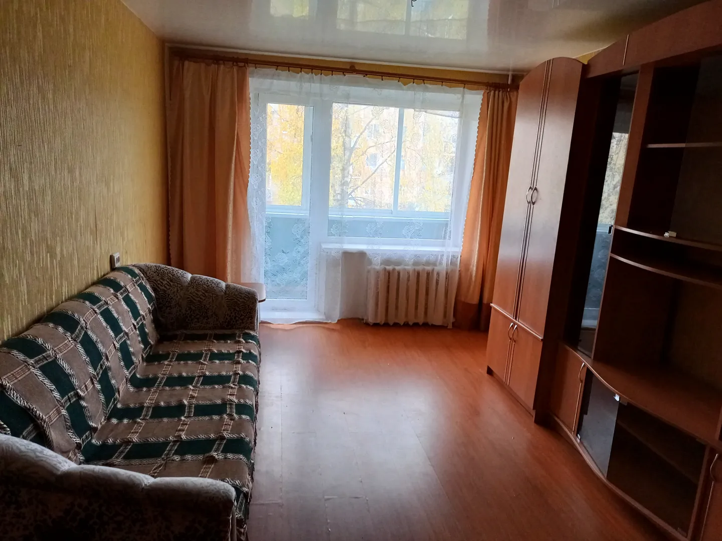 "Возле Онежского озера" 1-комнатная квартира в Медвежьегорске - фото 1