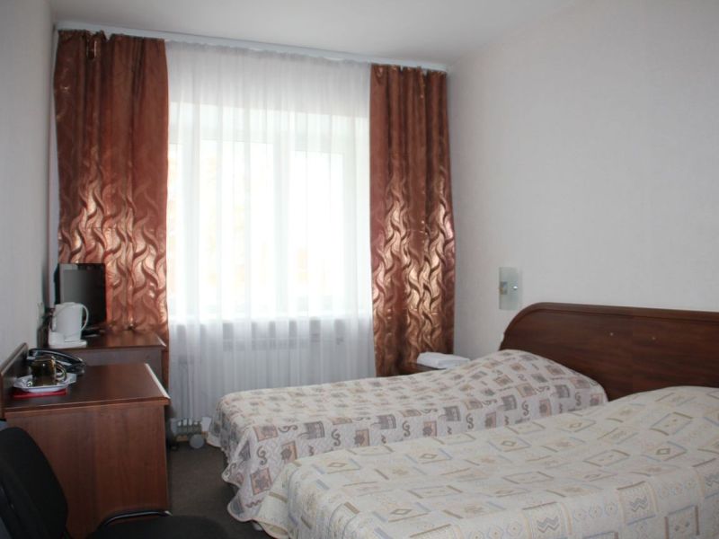"Лена" гостиница в Усть-Куте - фото 4