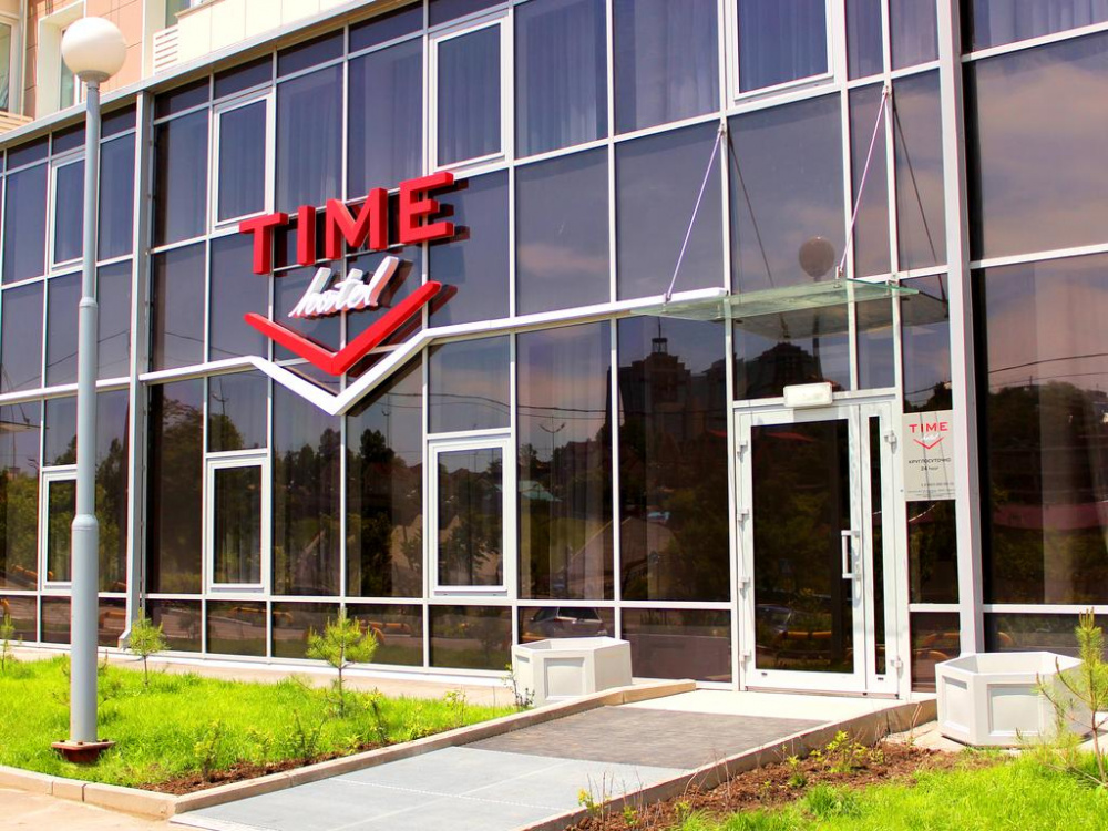 "Time" гостиница во Владивостоке - фото 1