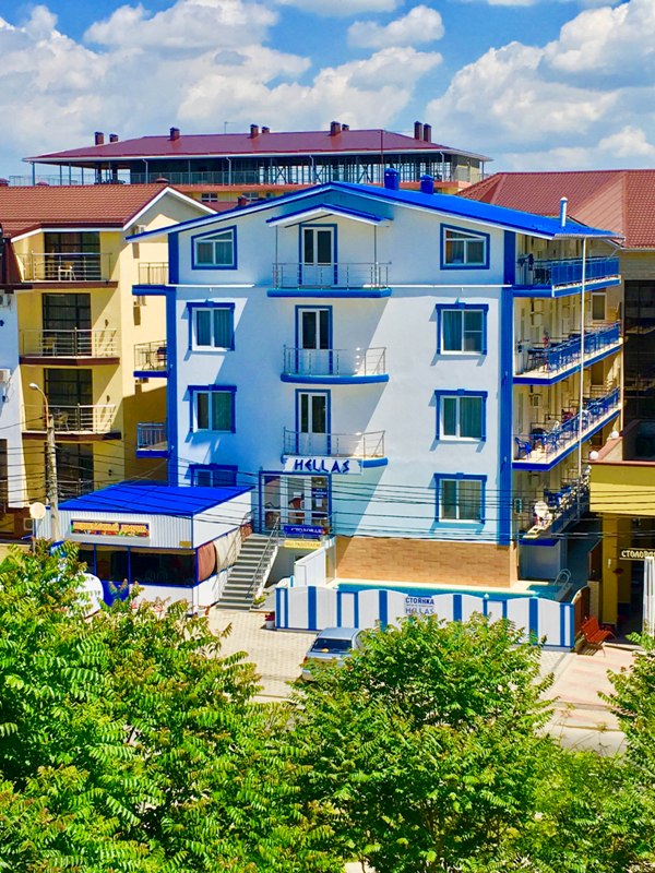 "Hellas" гостиница в Витязево - фото 1