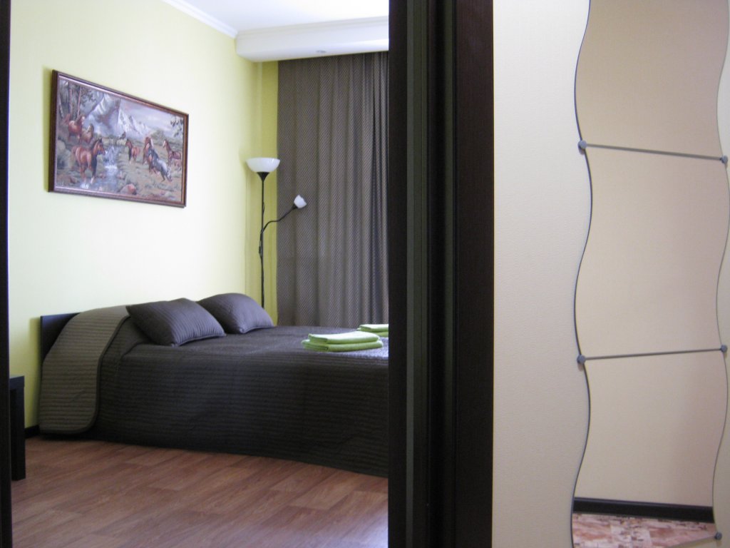 "Как Дома" 1-комнатная квартира в Лобне - фото 1