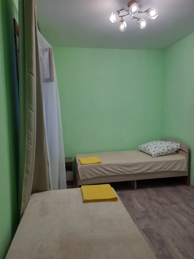 "Уютная для командировочных" 2х-комнатная квартира в Среднеуральске - фото 4