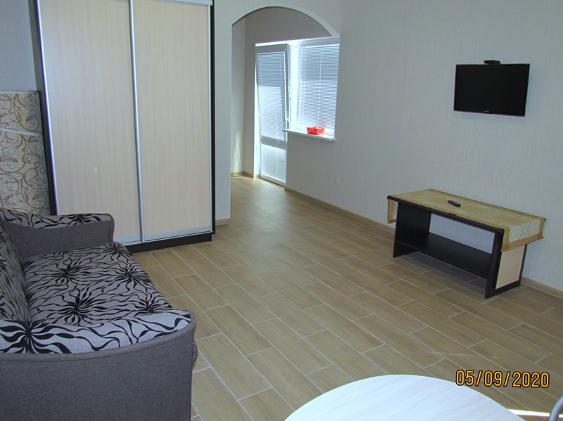 "Апартаменты в частном доме" 2х-комнатная квартира в Севастополе - фото 13
