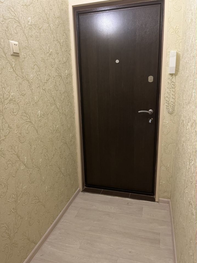 "Современная" 2х-комнатная квартира в Нижнекамске - фото 12