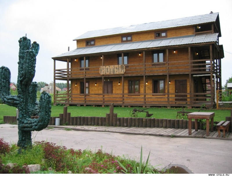 "Ранчо" гостиничный комплекс в с. Нижнее Санчелеево (Тольятти) - фото 1