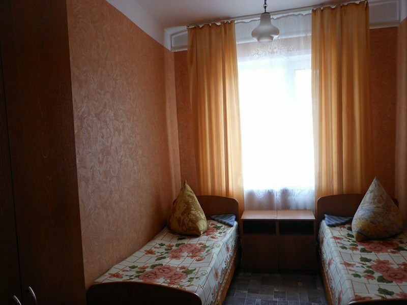 "Турист 5" гостиница в Северобайкальске - фото 1