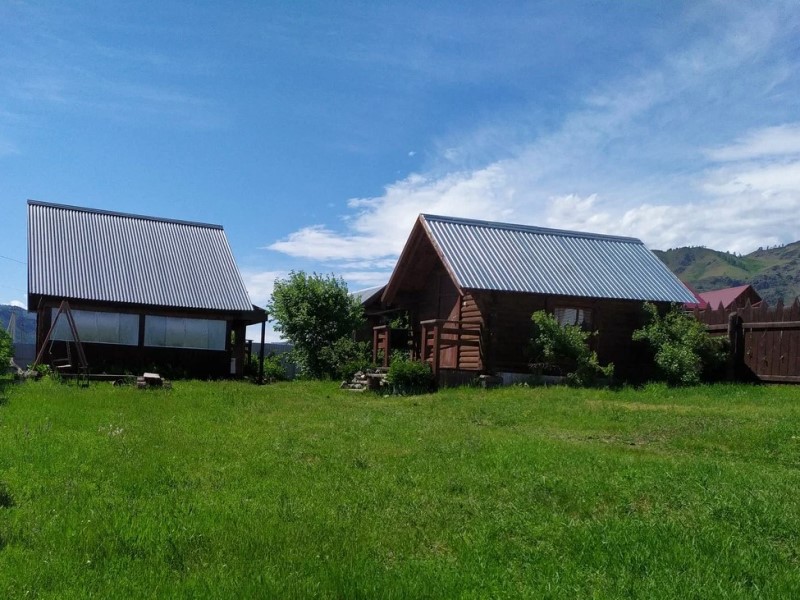 "Гостевые домики" база отдыха в Онгудае - фото 1