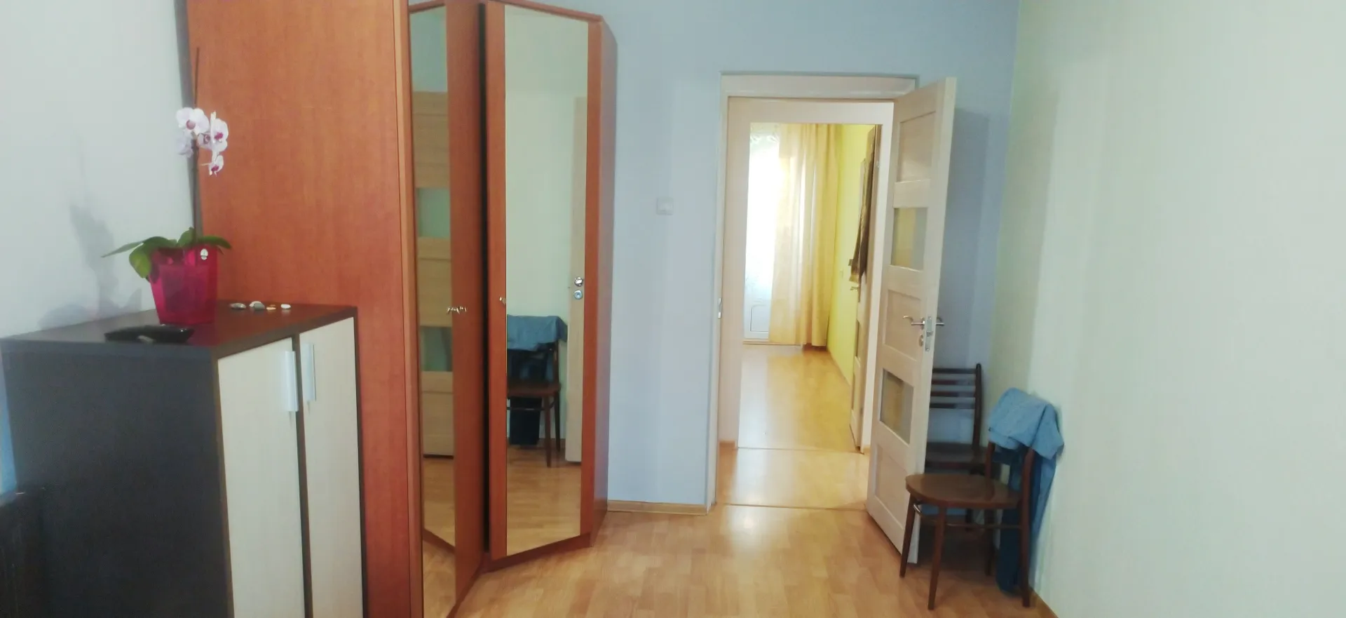 "В зелёном районе для большой семьи" 2х-комнатная квартира в Петергофе - фото 3