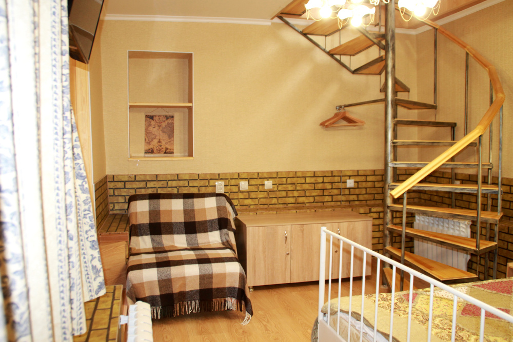 2х-комнатная квартира Ермолова 4 в Кисловодске - фото 12