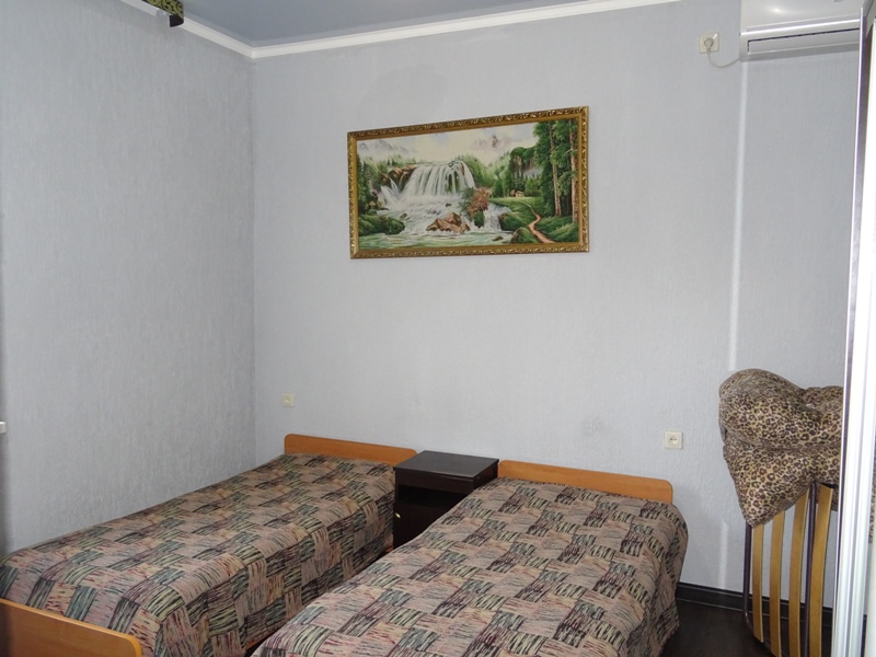 "Леон" мини-гостиница в Гаграх - фото 10