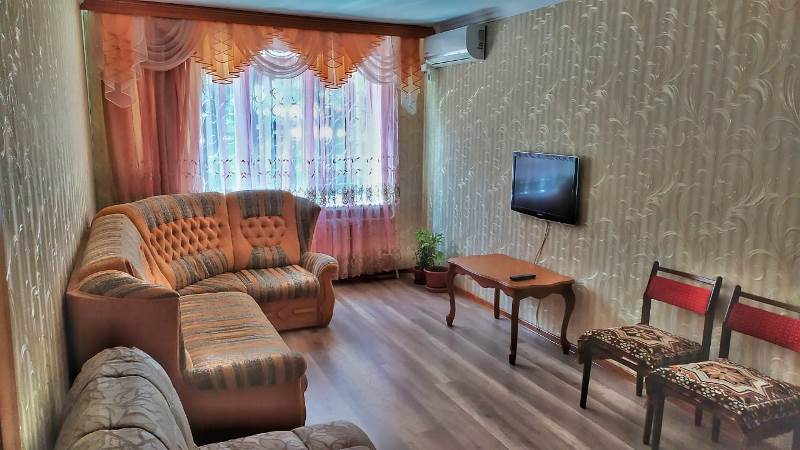 2х-комнатная квартира Пионерская 17 кв 17 в Алуште - фото 1