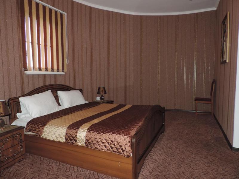 "Крокус" гостиница в Кропоткине - фото 2