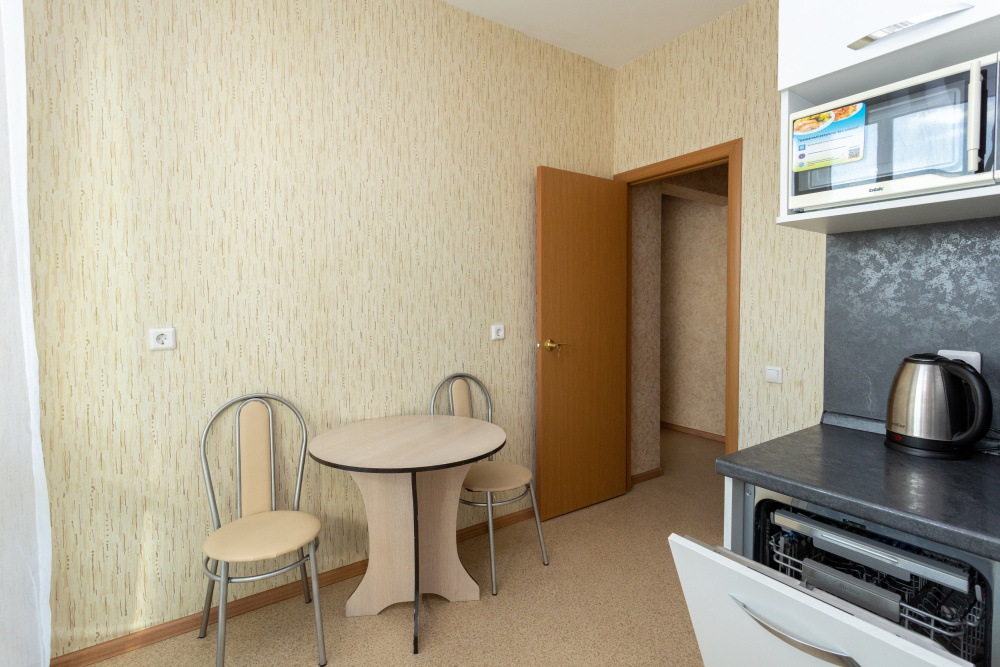 1-комнатная квартира Космонавта Поповича 18 в Южно-Сахалинске - фото 9