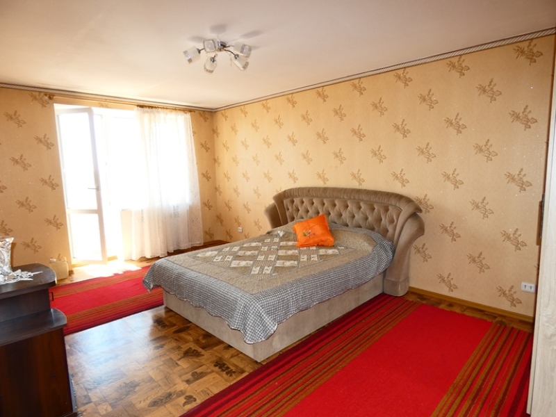 3х-комнатная квартира Крымская 31 в Феодосии - фото 8