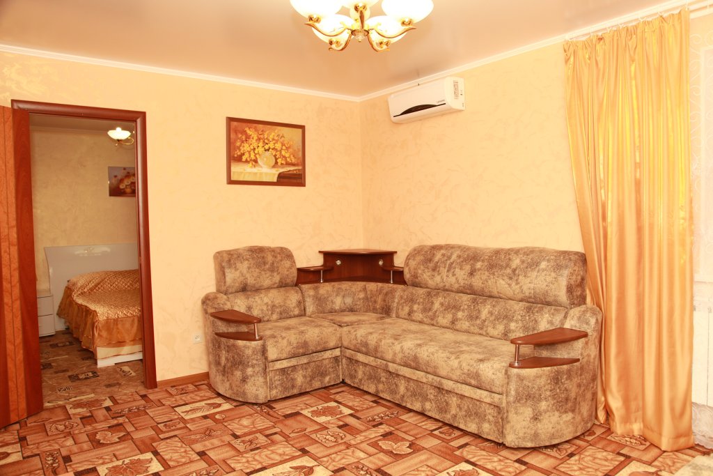 "Визит" гостиница в Омске - фото 1