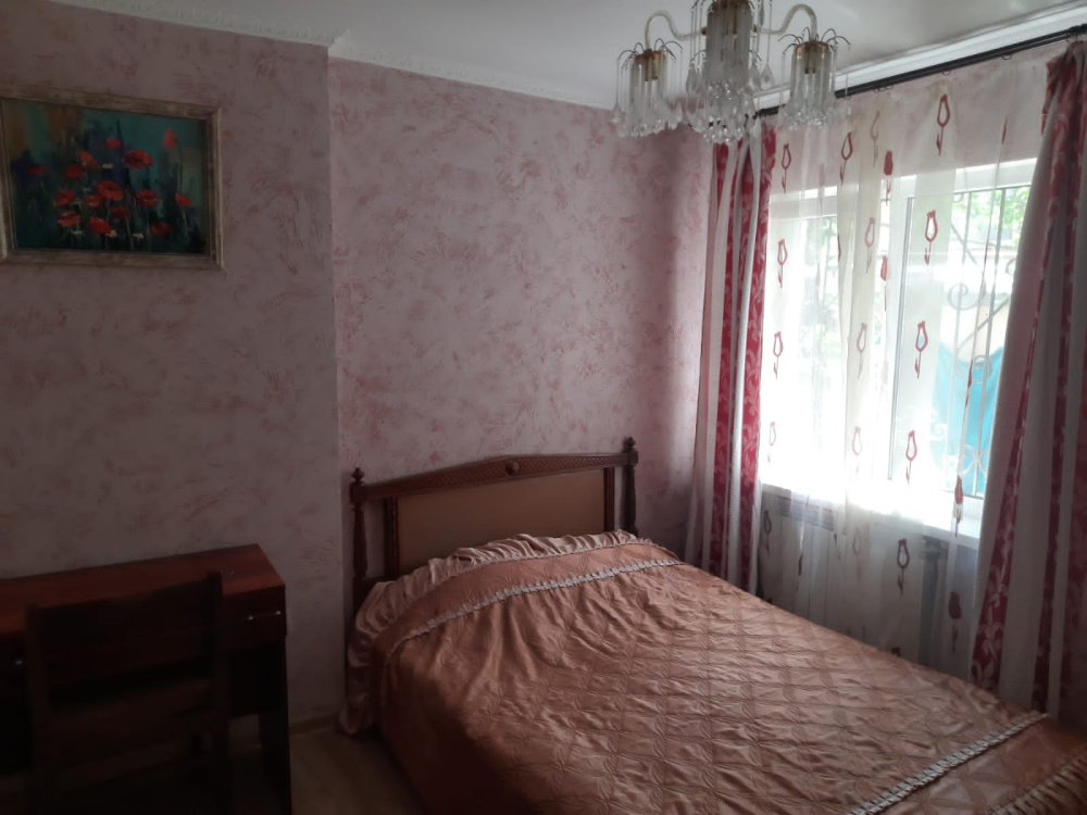 2х-комнатная квартира Чехова 27 в Ялте - фото 12