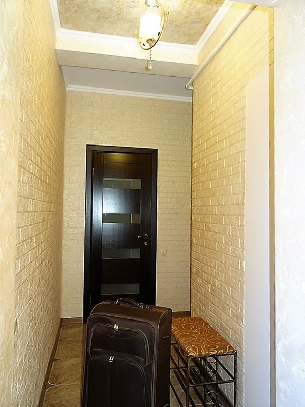 1-комнатная квартира на земле Вити Коробкова 44 кв 1 в Евпатории - фото 2