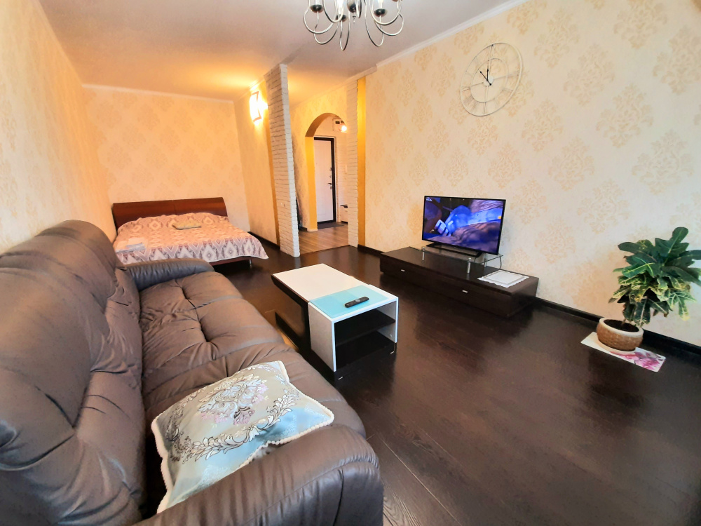"Уютная на Свиридова" 1-комнатная квартира в Липецке - фото 3