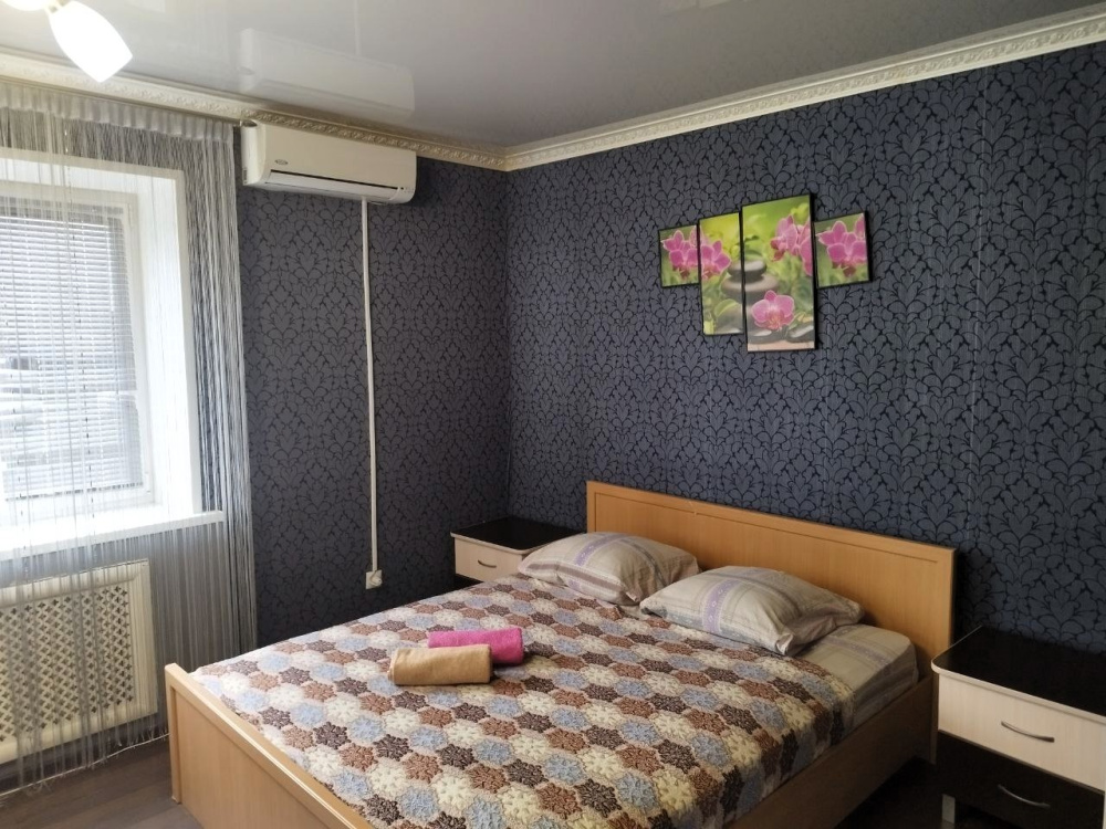 "Уютная" 1-комнатная квартира в Саратове - фото 1