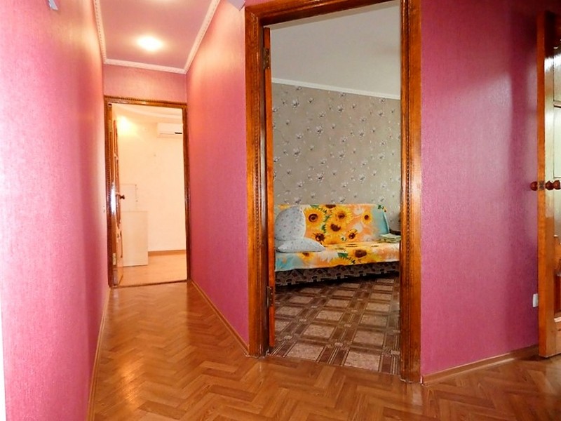 2х-комнатная квартира Фрунзе 31 в Евпатории - фото 5