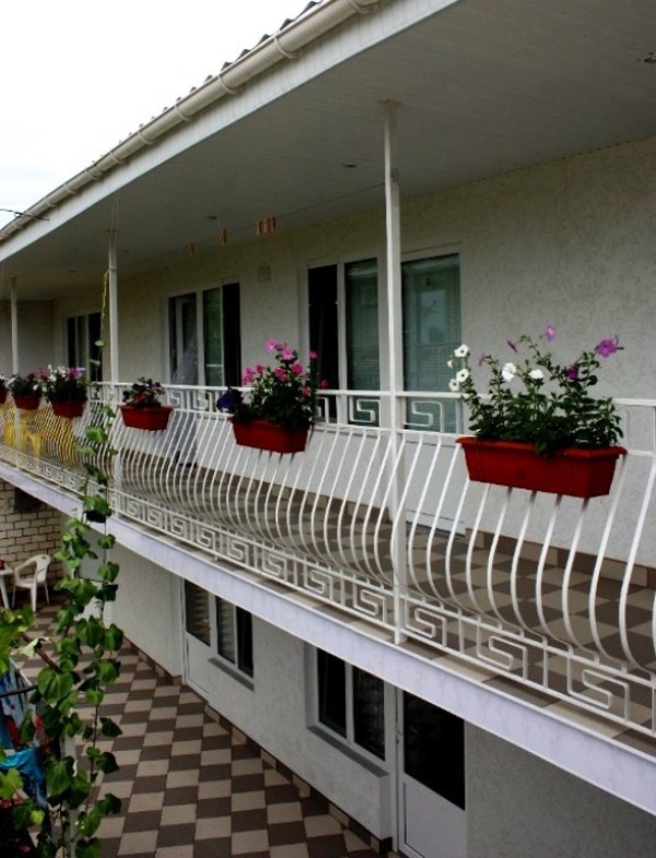 "Калинина 15" гостевой дом в Феодосии, ул. Калинина, 15 - фото 9