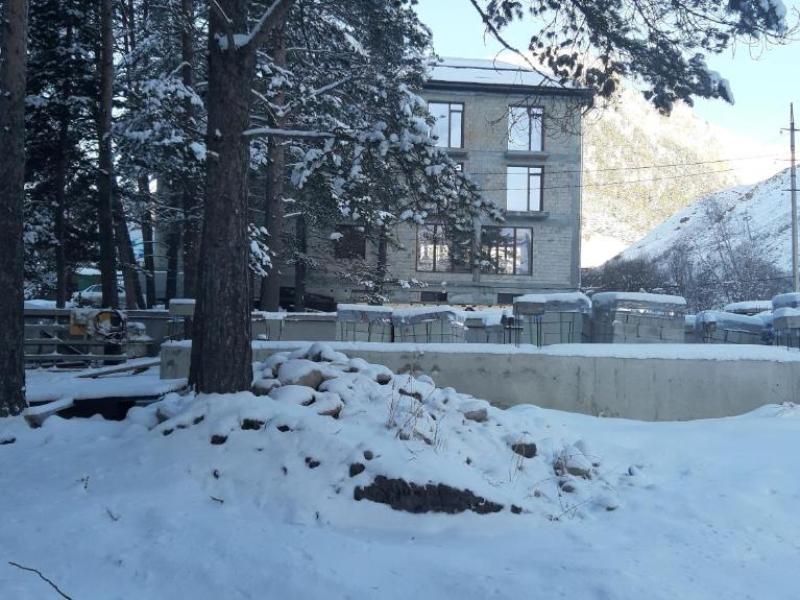 "Снежный Домик" дом под-ключ в Терсколе - фото 1