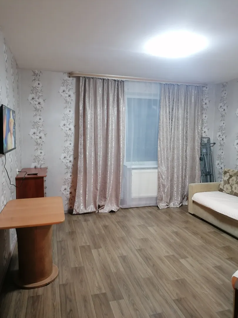 "Уютная и Светлая" 2х-комнатная квартира в Беломорске - фото 2