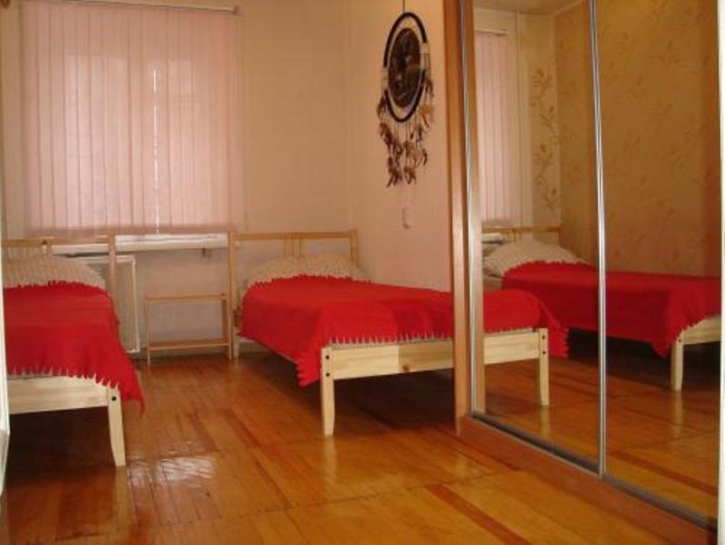 "Большие подушки" хостел в Екатеринбурге - фото 1
