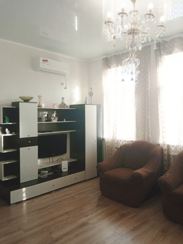 2х-комнатная квартира Самойлова 10 в Астрахани - фото 2