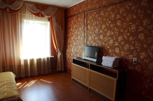 "У Любы с видом на монастырь" апарт-отель в Костроме - фото 3