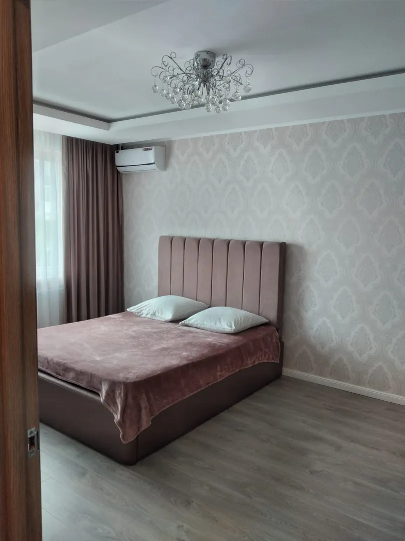 "Рядом с трассой М" 1-комнатная квартира в Богучаре - фото 1