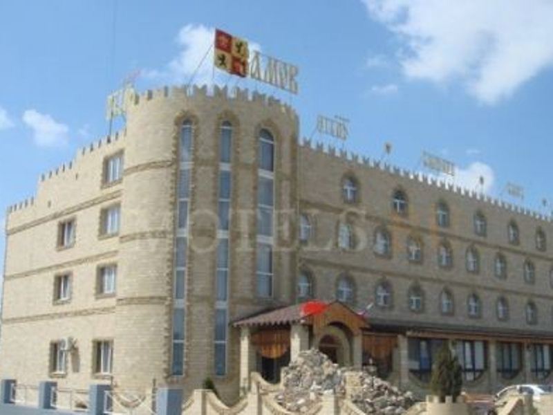 "Замок" гостиничный комплекс в Волгограде - фото 2