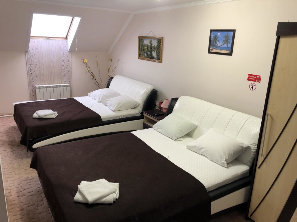 "Уют" гостиница в Богучанах - фото 1