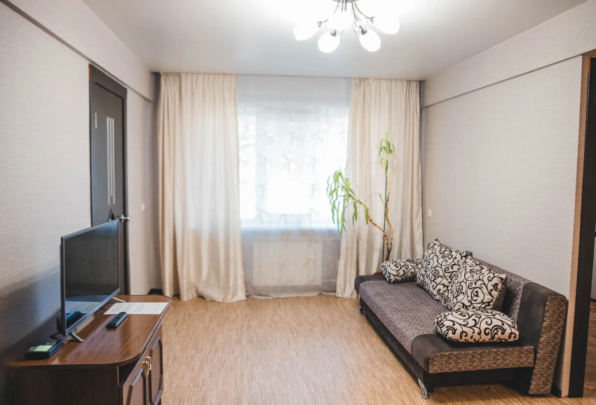 "Комфортная и уютная" 2х-комнатная квартира в Красноярске - фото 1