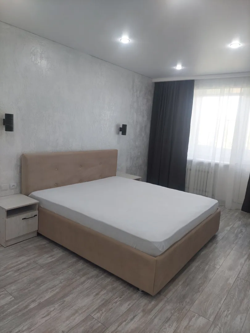 "Уютная двухкомнатная квартира" 2х-комнатная квартира в Каменск-Шахтинском - фото 1
