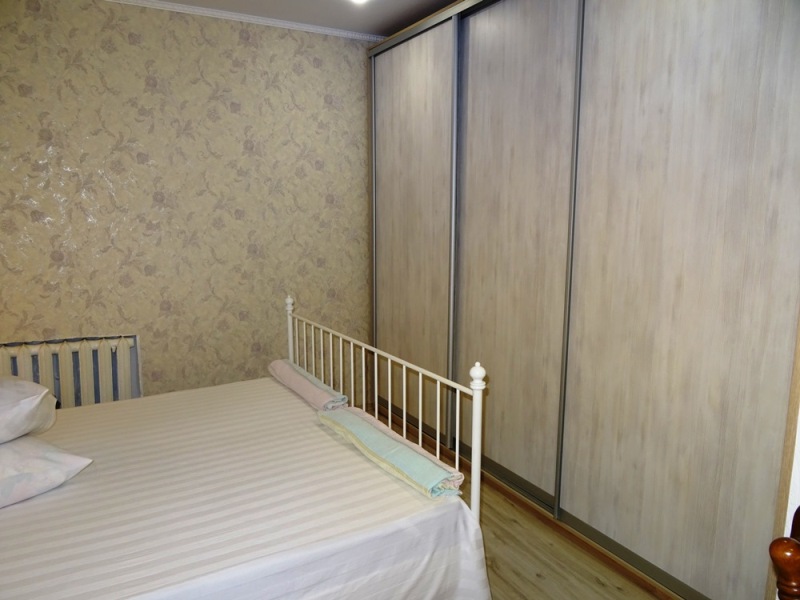 3х-комнатная квартира на земле Луначарского 60 в Геленджике  - фото 10