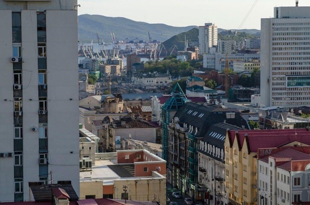 "В центре с прекрасным видом" 2х-комнатная квартира во Владивостоке - фото 9